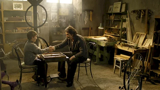 Photo du film : The world is big