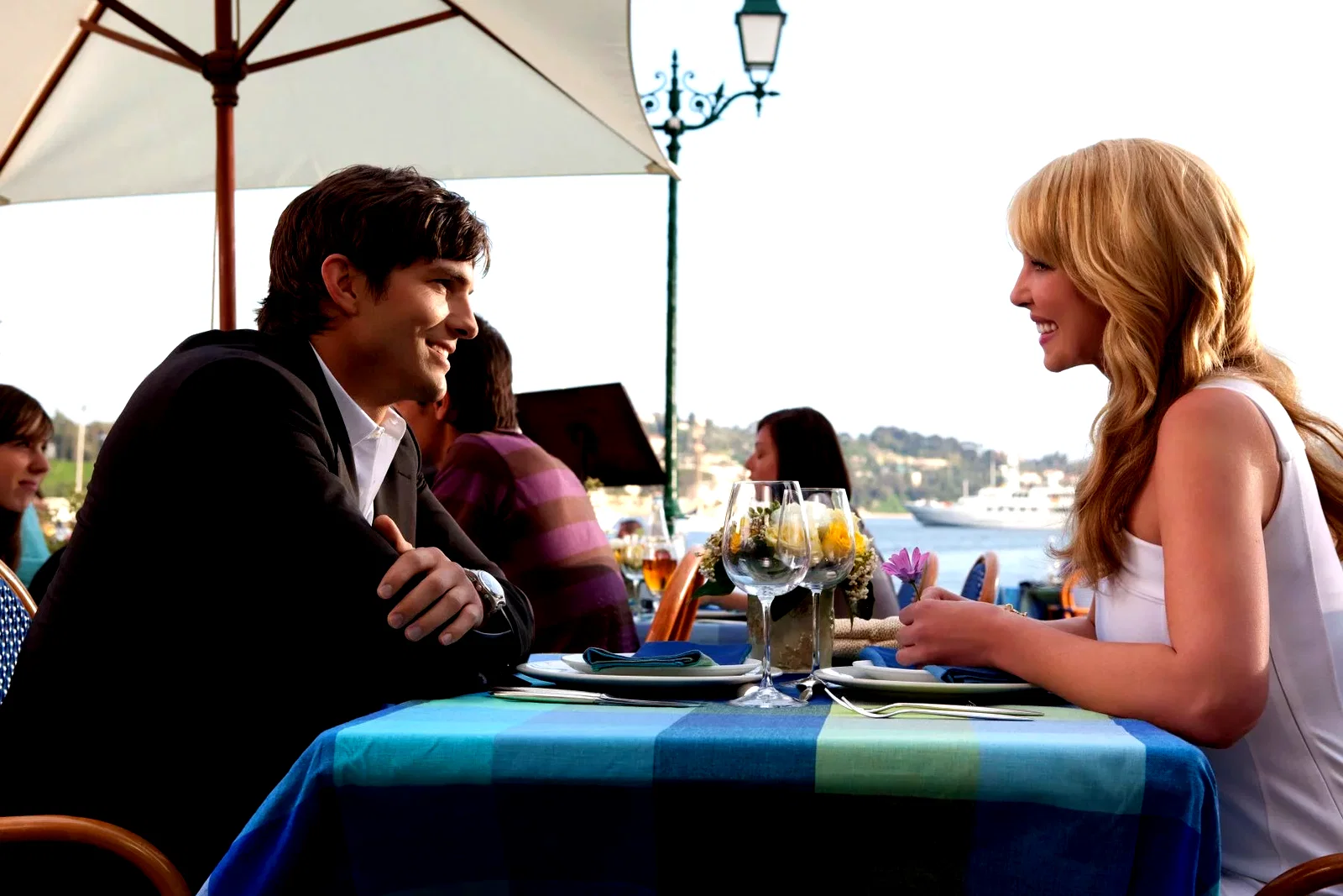 Photo 4 du film : Kiss & Kill