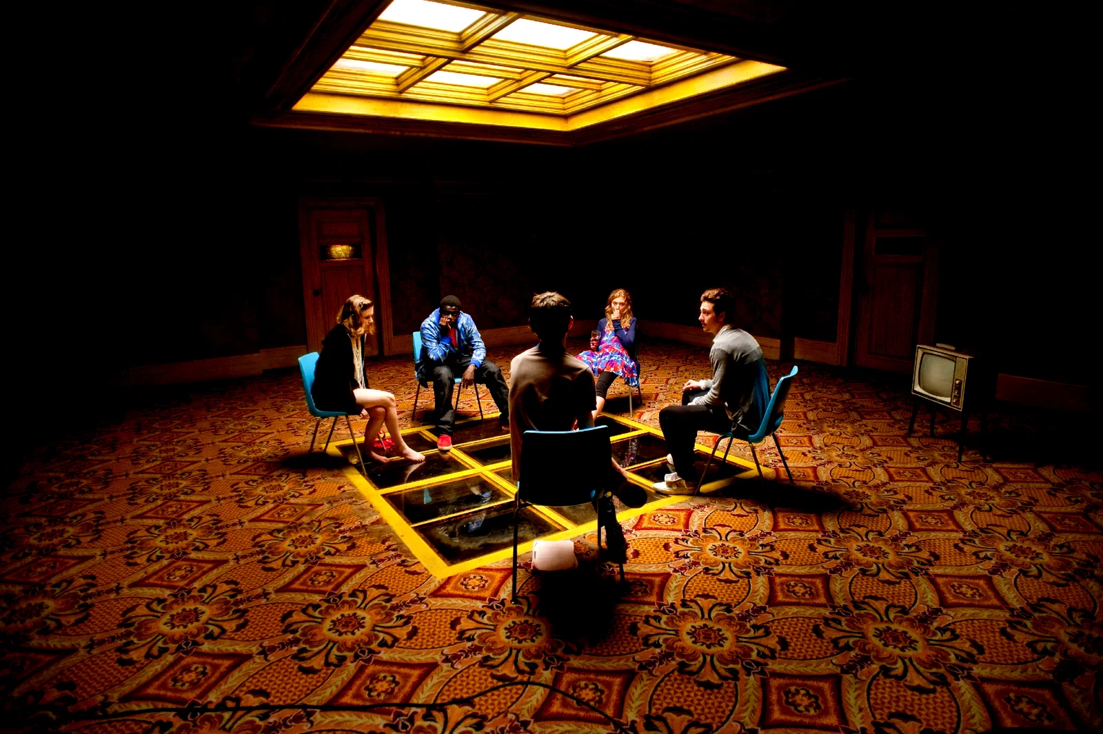 Photo 2 du film : Chatroom 