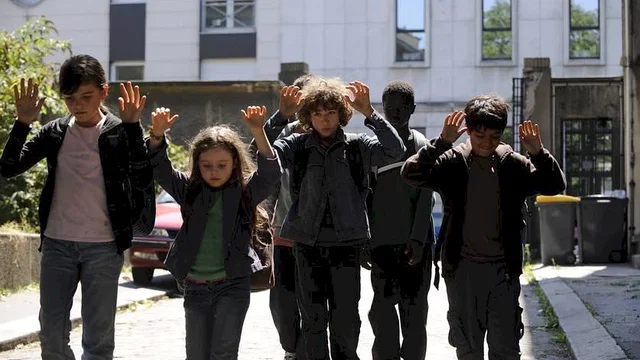 Photo du film : Les mains en l'air