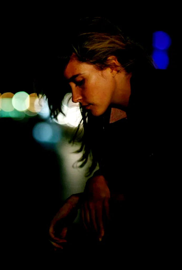 Photo 8 du film : La Blonde aux seins nus