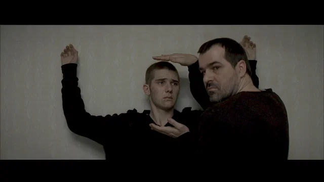 Photo 2 du film : Un Garçon fragile - Le projet Frankenstein