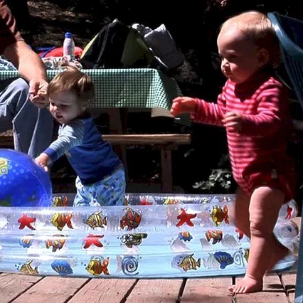 Miniature photo du film : Bébés