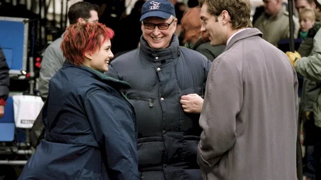 Photo 15 du film : Closer (entre adultes consentants)