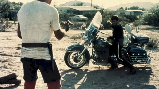 Photo 2 du film : Electra Glide in Blue