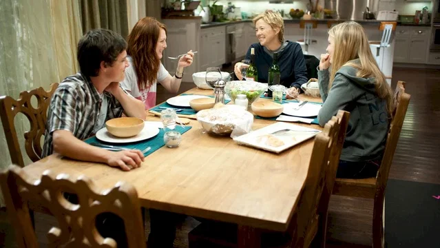 Photo 4 du film : Tout va bien ! The Kids are all right