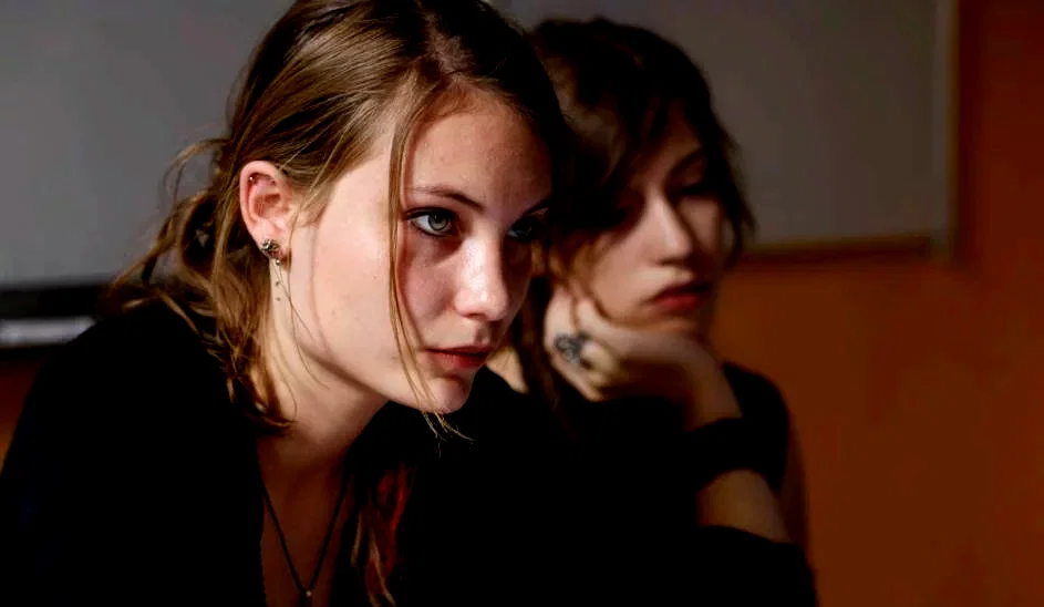 Photo 2 du film : Des Filles en noir 