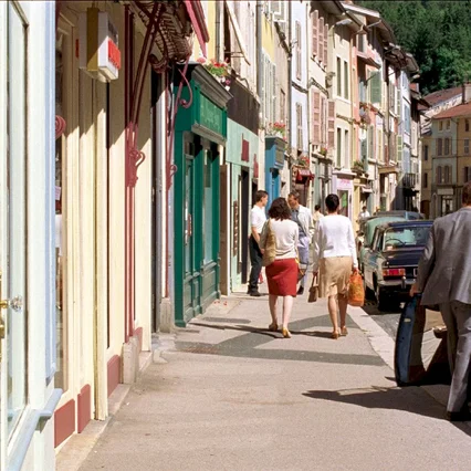 Miniature photo du film : Quartier lointain