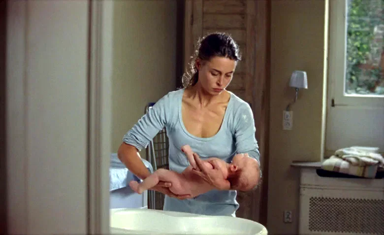 Photo 6 du film : L'étranger en moi
