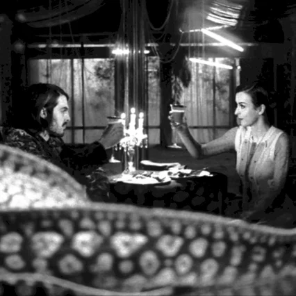 Miniature photo du film : Dharma Guns (La succession Starkov)