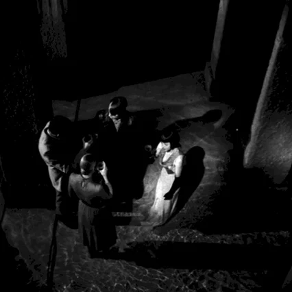Miniature photo du film : Dharma Guns (La succession Starkov)