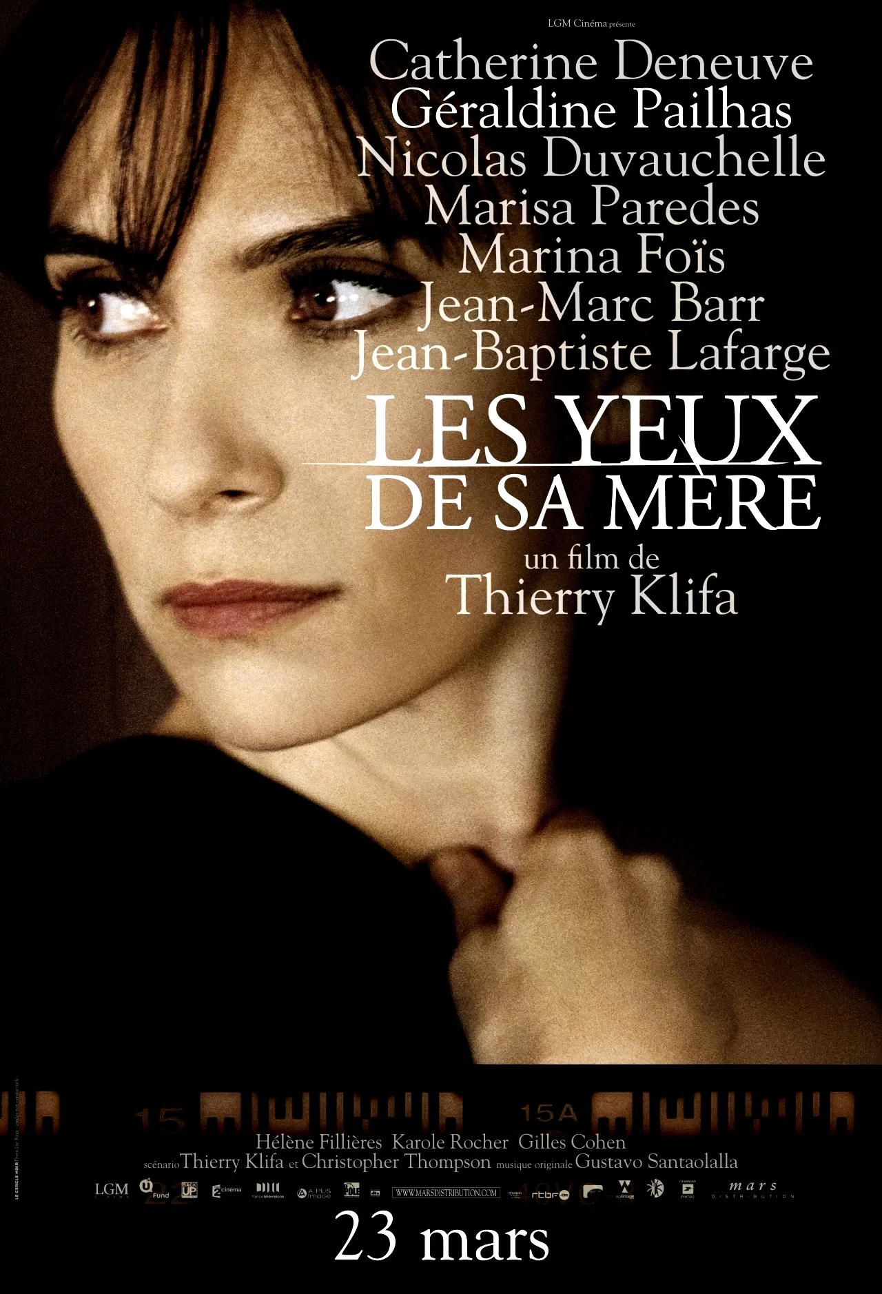 Affiche du film : Les Yeux de sa mère