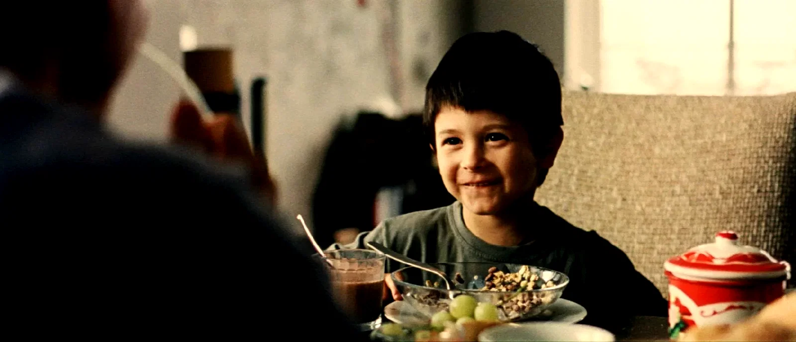 Photo 8 du film : L'étrangère