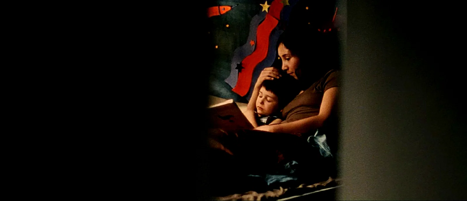 Photo 10 du film : L'étrangère