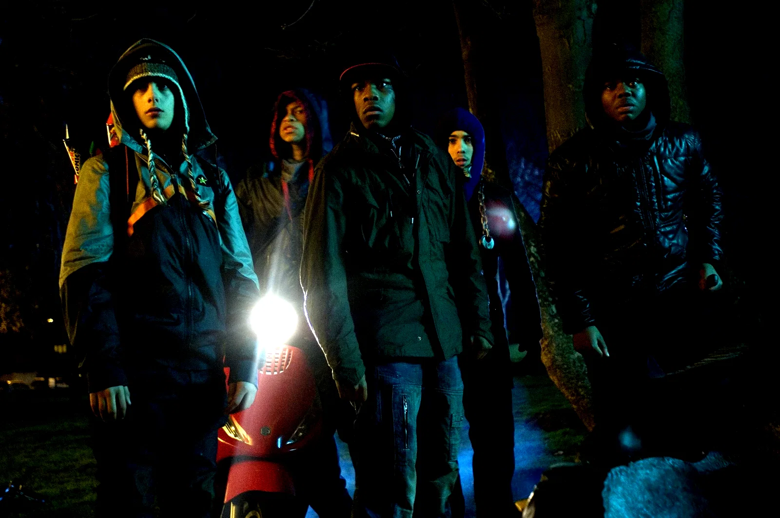 Photo 6 du film : Attack the block