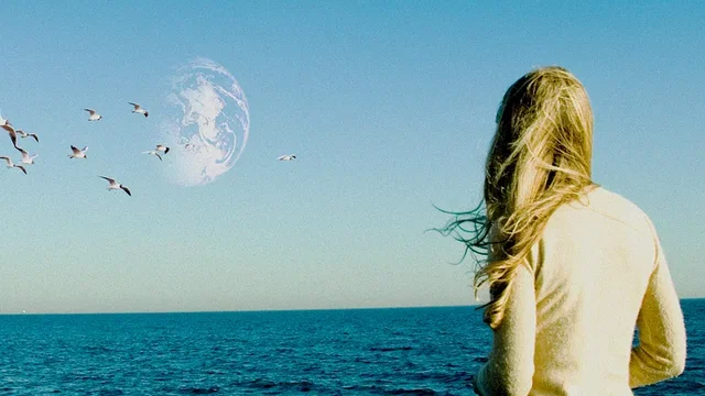 Photo 4 du film : Another earth 