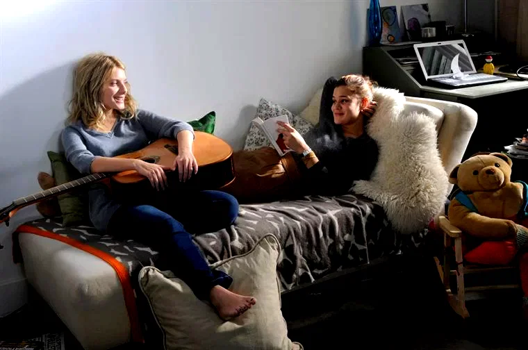 Photo 13 du film : Les Adoptés