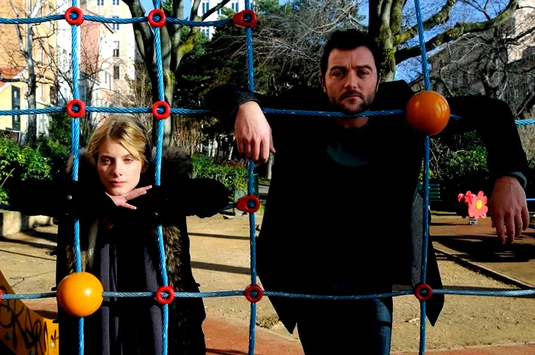 Photo 3 du film : Les Adoptés
