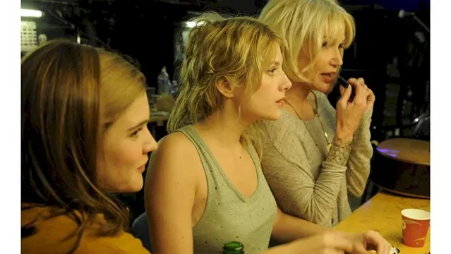 Photo 2 du film : Les Adoptés