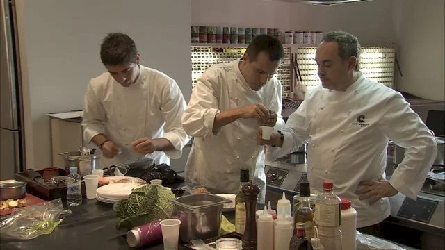 Photo 2 du film : El Bulli - Cooking in progress