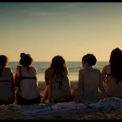 Miniature photo du film : 17 Filles