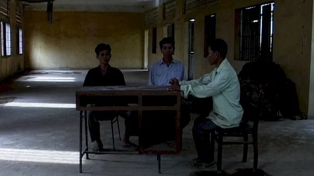 Photo 4 du film : Duch, le maître des forges de l'enfer