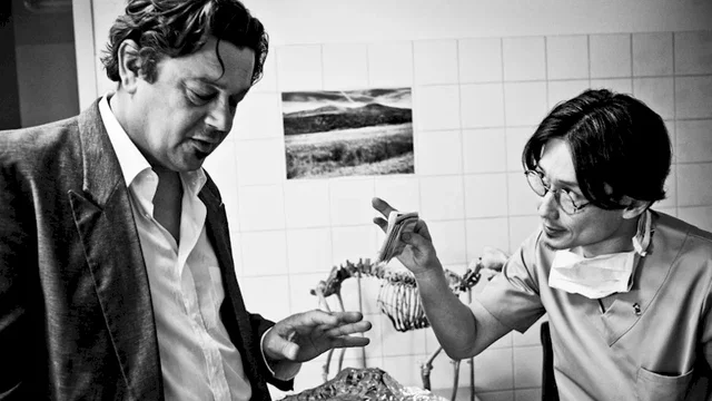 Photo 19 du film : L'Orpheline avec en plus un bras en moins