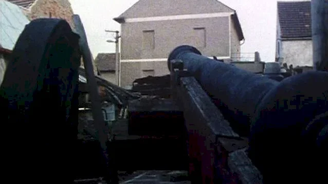 Photo 2 du film : Echangeriez-vous votre voiture contre deux Trabant ? 