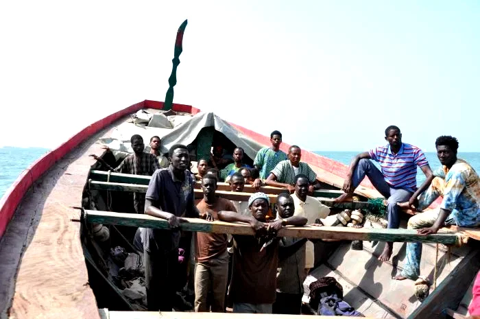Photo 7 du film : La pirogue 
