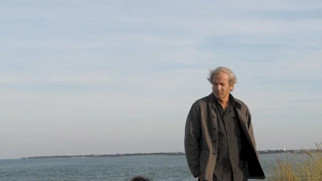 Affiche du film : Bienvenue Parmi Nous