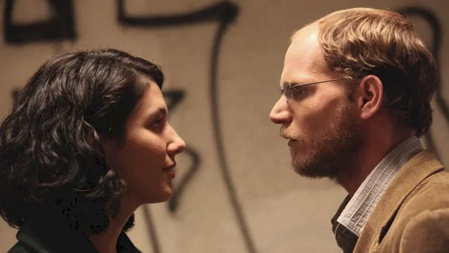Photo 2 du film : The exchange
