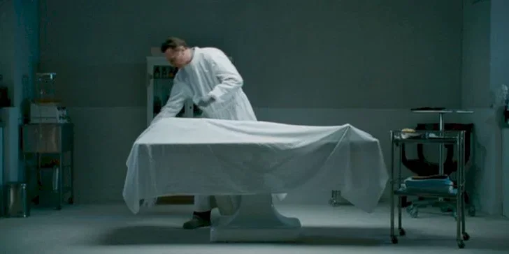 Photo 2 du film : After life