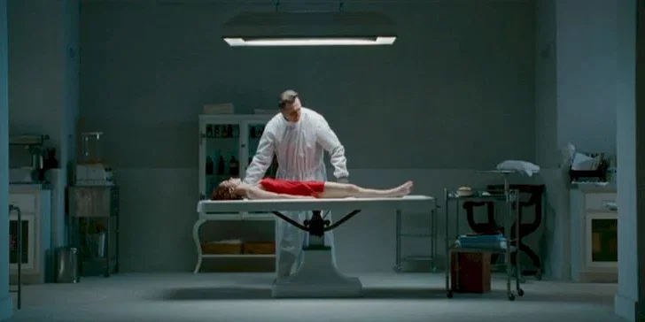 Photo 4 du film : After life