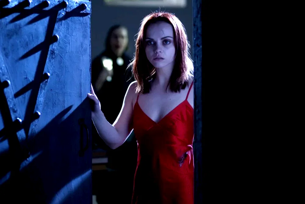 Photo 9 du film : After life