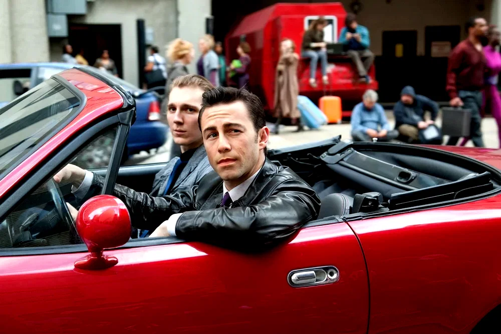 Photo 2 du film : Looper
