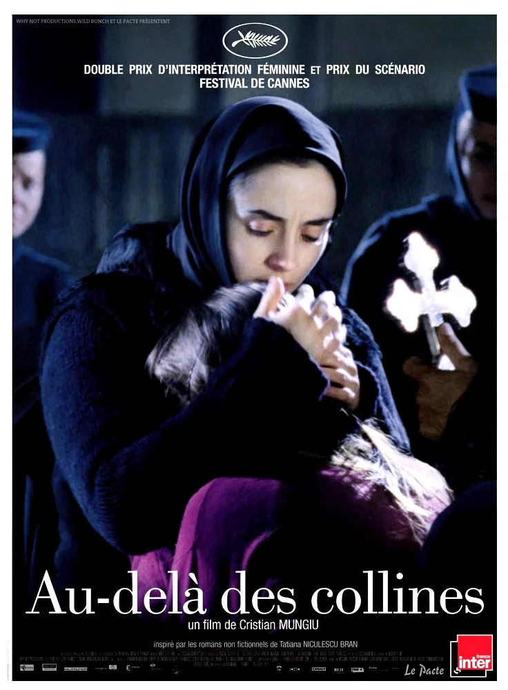 Affiche du film : Au delà des collines 