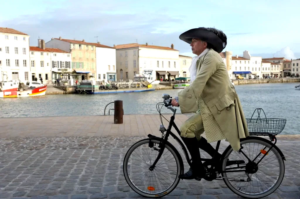 Photo 14 du film : Alceste à bicyclette