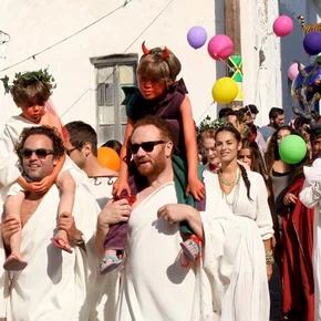 Photo du film : Tu honoreras ta mère et ta mère