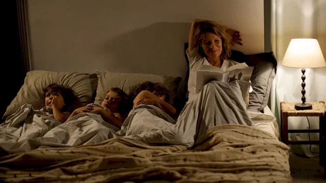 Photo 5 du film : Tu honoreras ta mère et ta mère