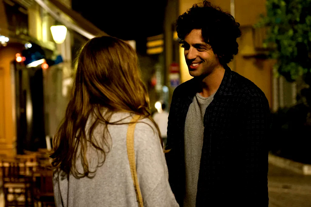 Photo 13 du film : Des Gens qui s'embrassent