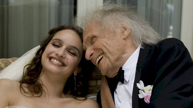 Photo du film : Des Gens qui s'embrassent