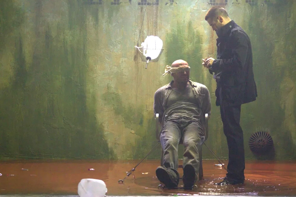 Photo 2 du film : Dead Man Down