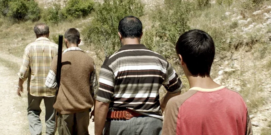 Photo du film : Derrière la Colline