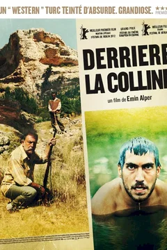 Affiche du film Derrière la Colline