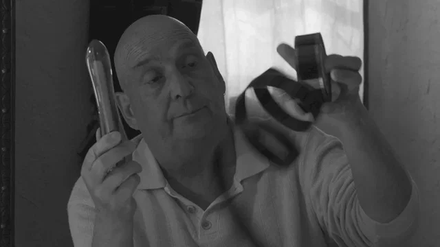 Photo 3 du film : De l'usage du Sex Toy en temps de crise