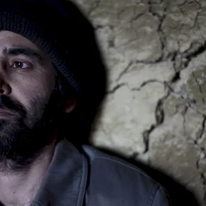 Photo du film : Dast-Neveshtehaa Nemisoosand (Les Manuscrits ne brûlent pas)