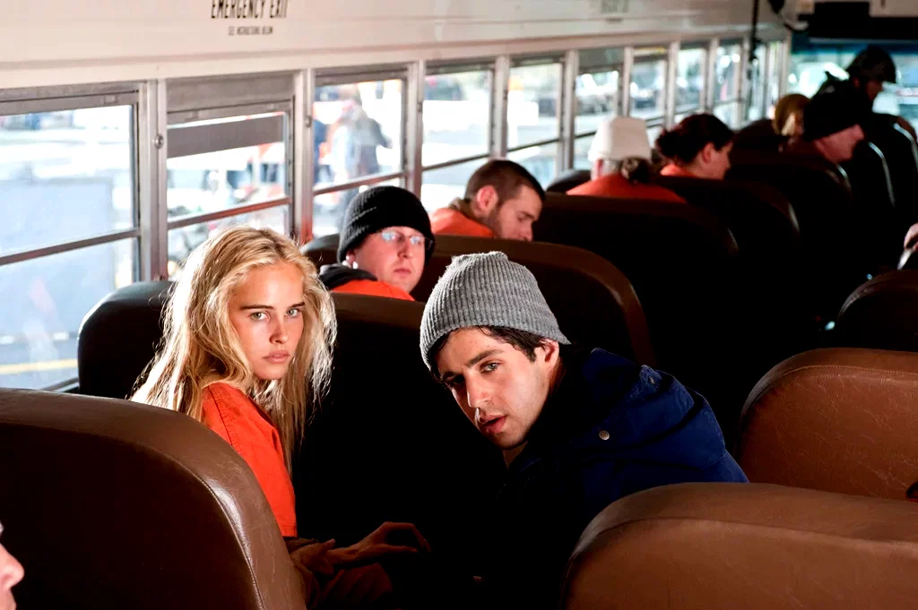 Photo 8 du film : L'aube rouge 