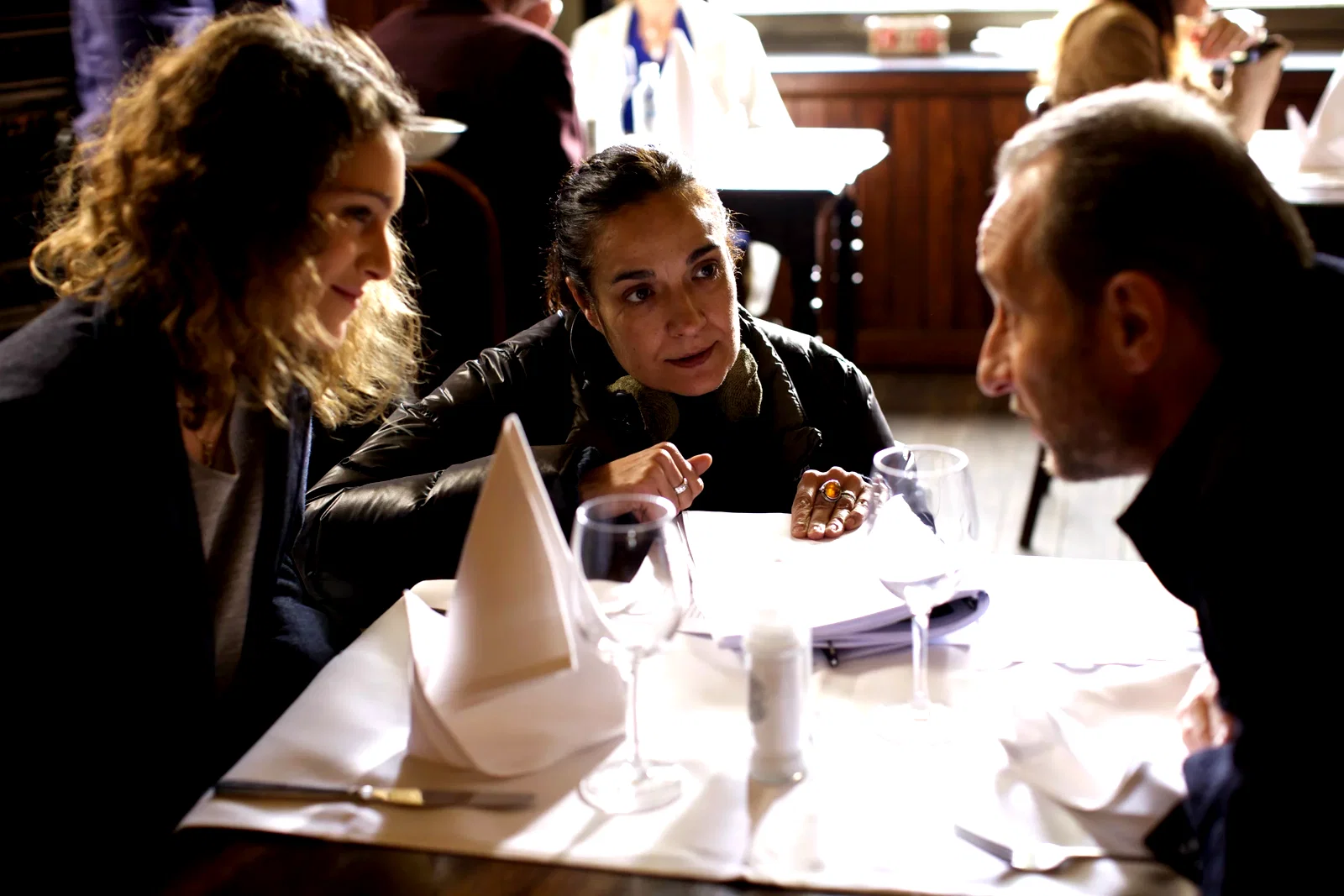 Photo 3 du film : Une place sur la terre