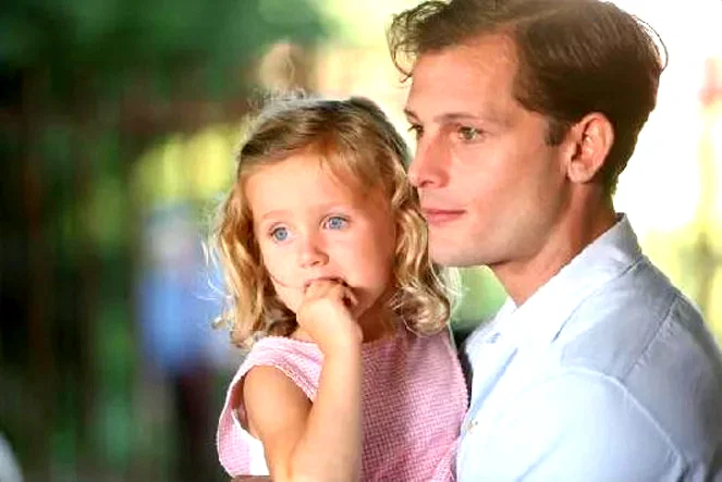 Photo 14 du film : Pour une femme