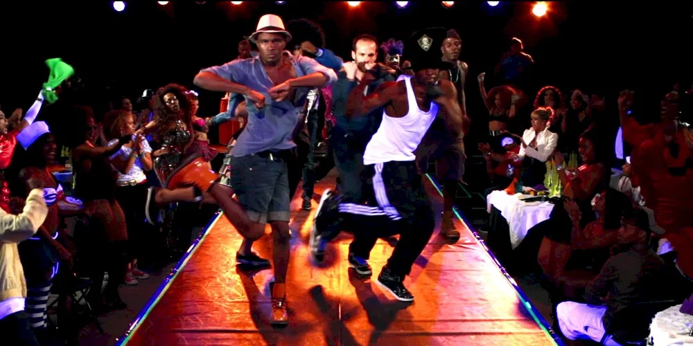 Photo 11 du film : Leave it on the floor